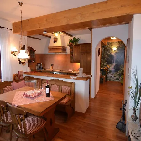 Quaint In With Terrace Prázdninový dům *