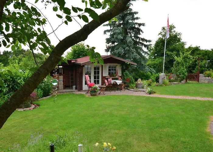 Quaint In With Terrace Ferienhaus