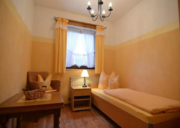 Quaint In With Terrace *
